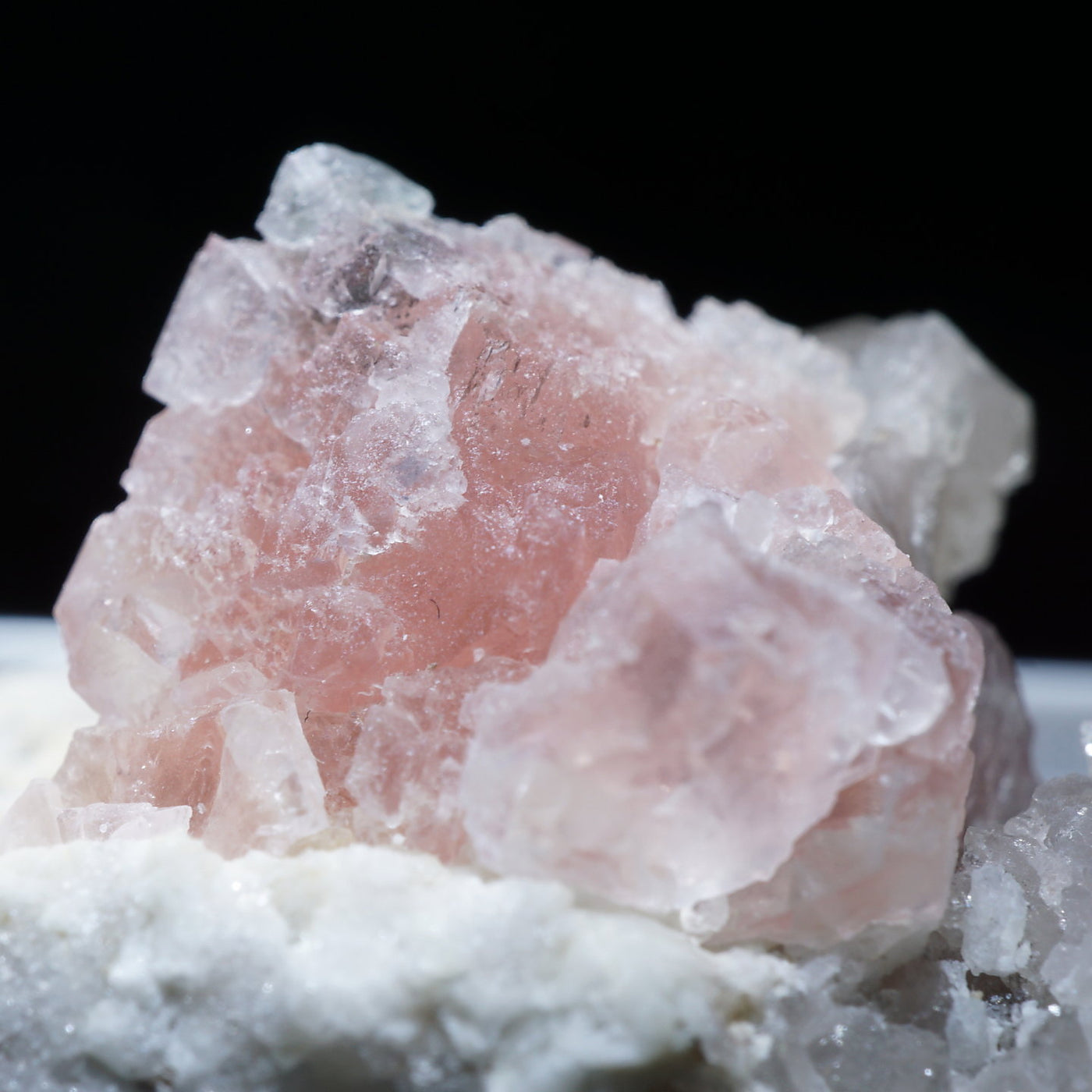 スイス産 ピンクフローライト – 天然石ハッピーギフト