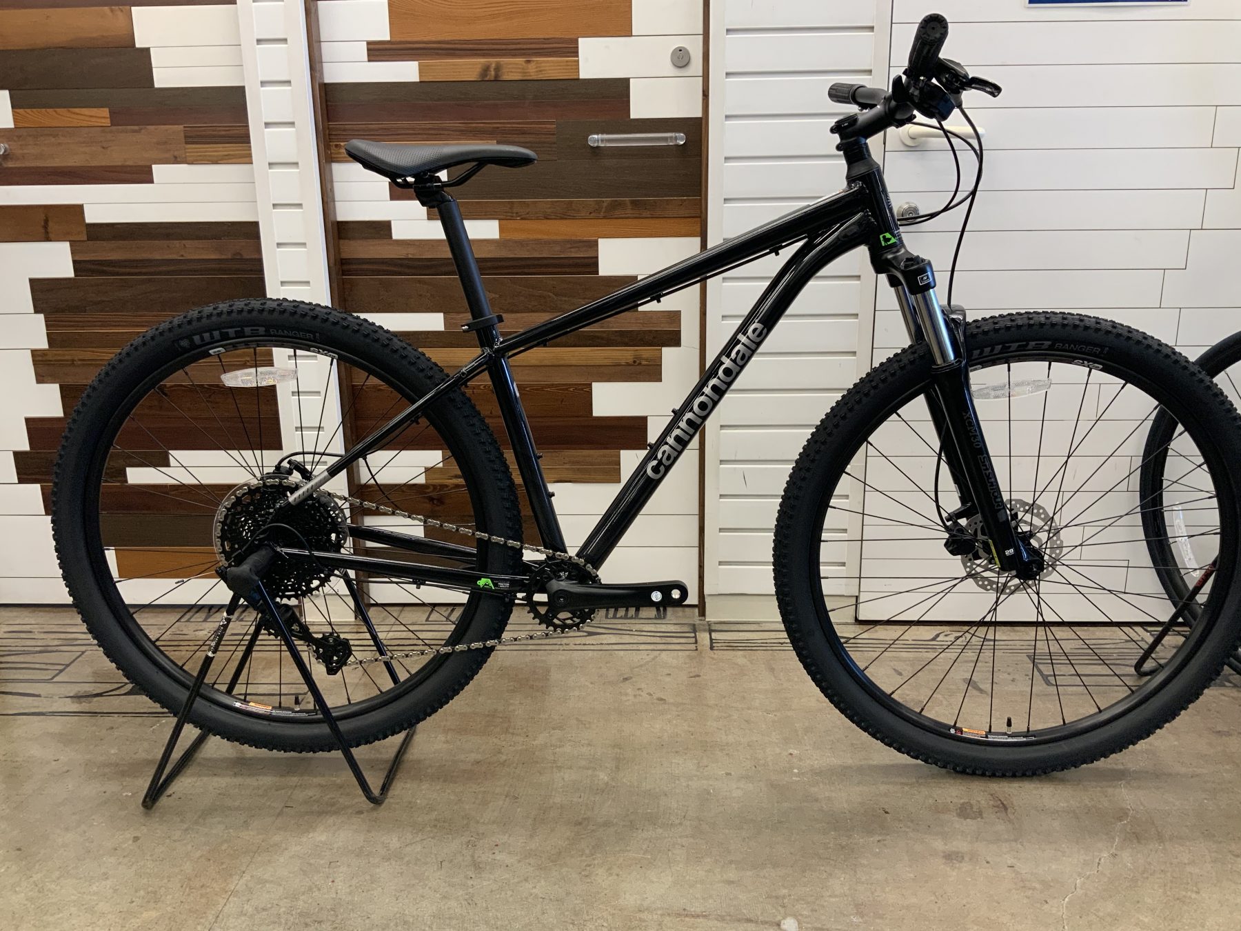 cannondale Trail5(キャノンデール トレイル5)マウンテンバイク入荷