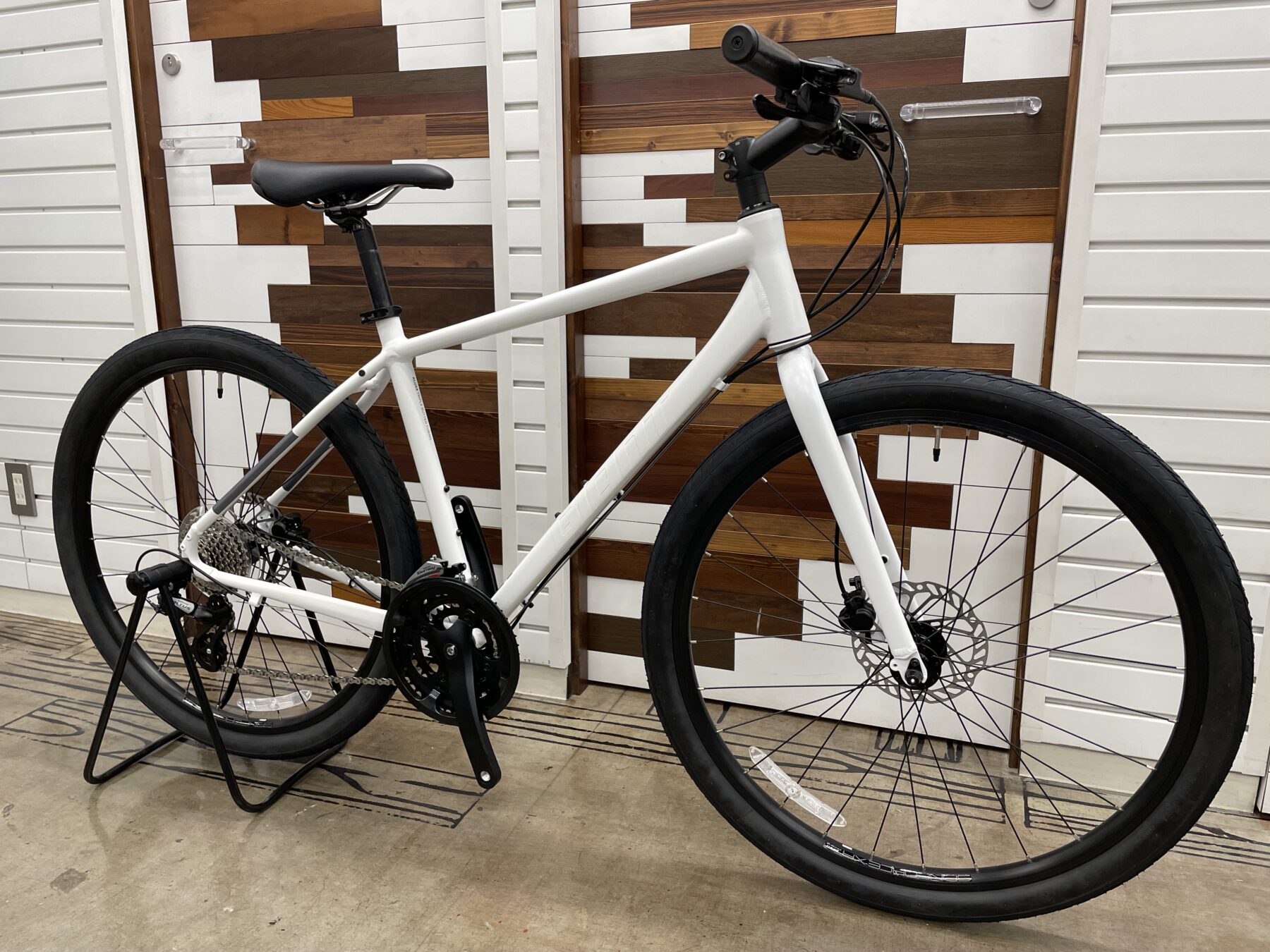 冬道も安心なクロスバイク セレクション｜バイク・自転車の購入修理