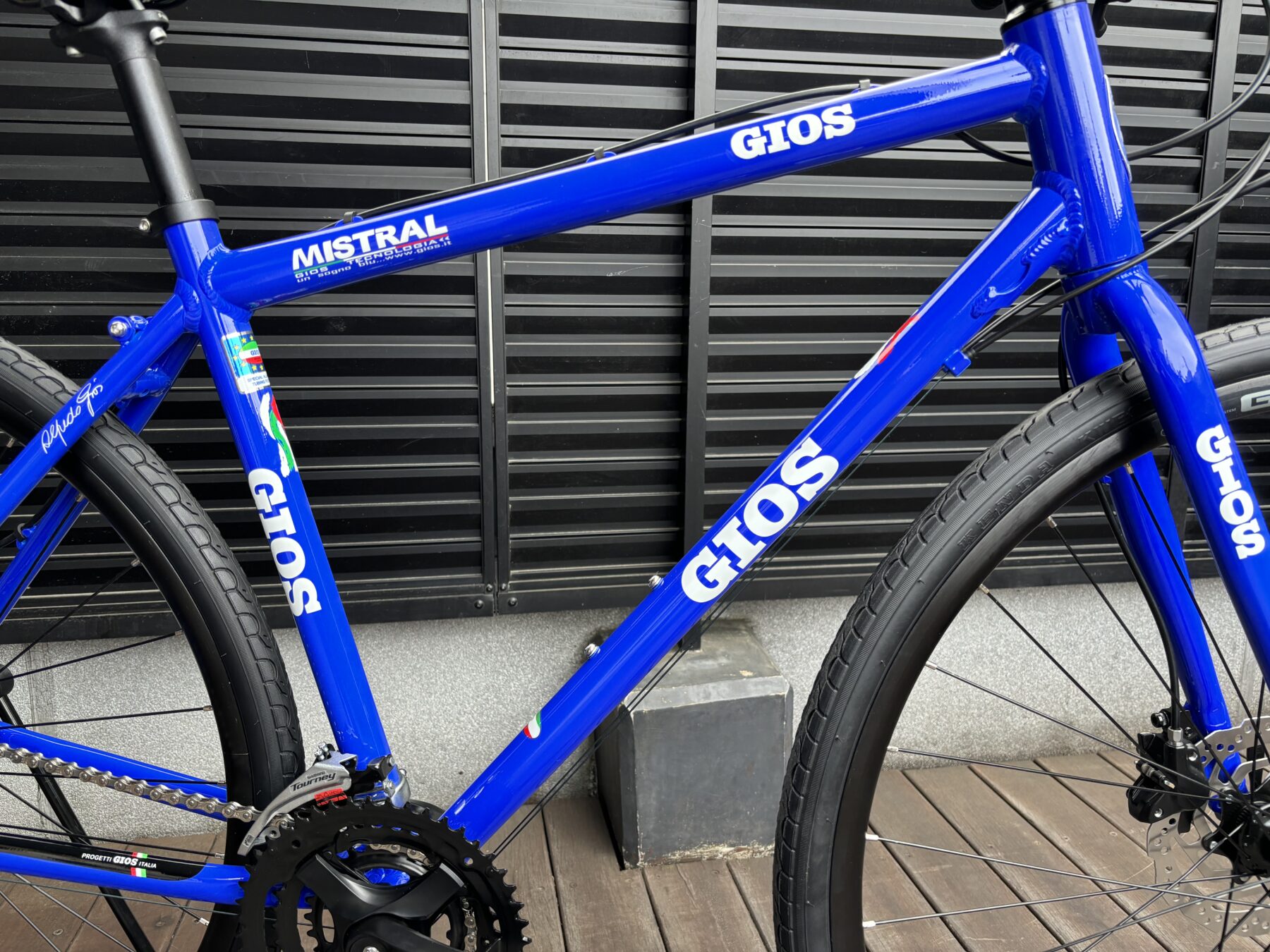 クロスバイクの定番 GIOS MISTRAL Disc｜バイク・自転車の購入修理なら