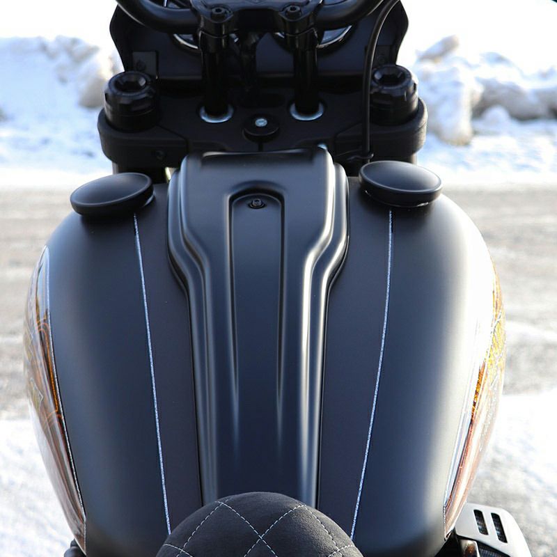 000000090576-01.jpg?size=m&w=