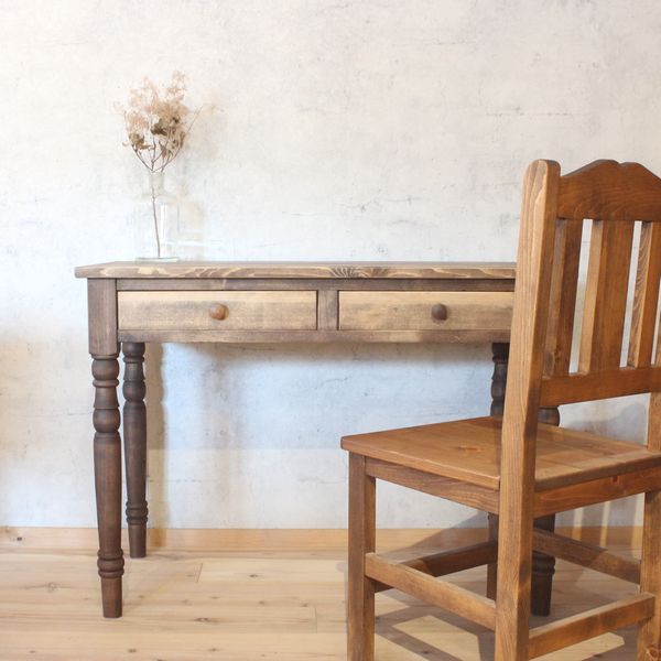 ろくろ脚デスク・引き出し付き