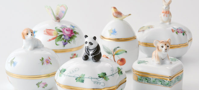 ウィーンからくさ] パンダ小筺