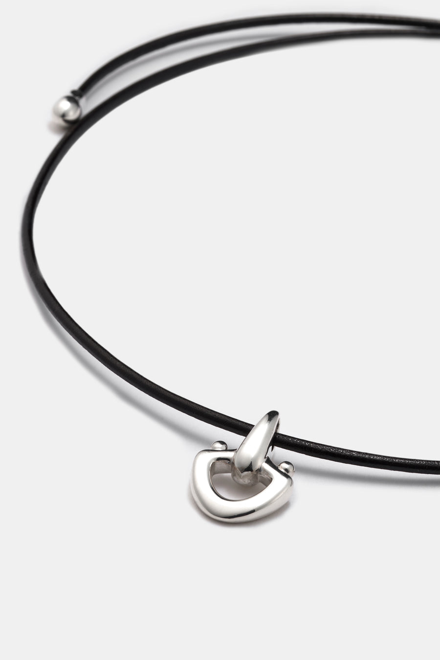 CETACEA LEATHER CHOKER NECKLACE – h'eres