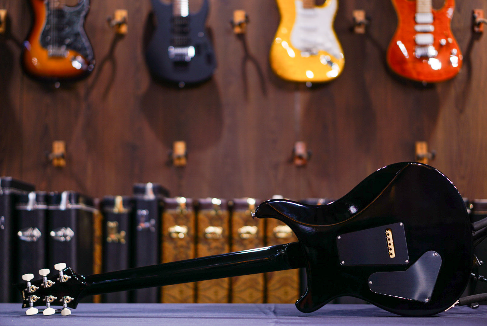 PRS 40th Anniversary Custom 24 Limited Edition Sub Zero Smokeburst 039