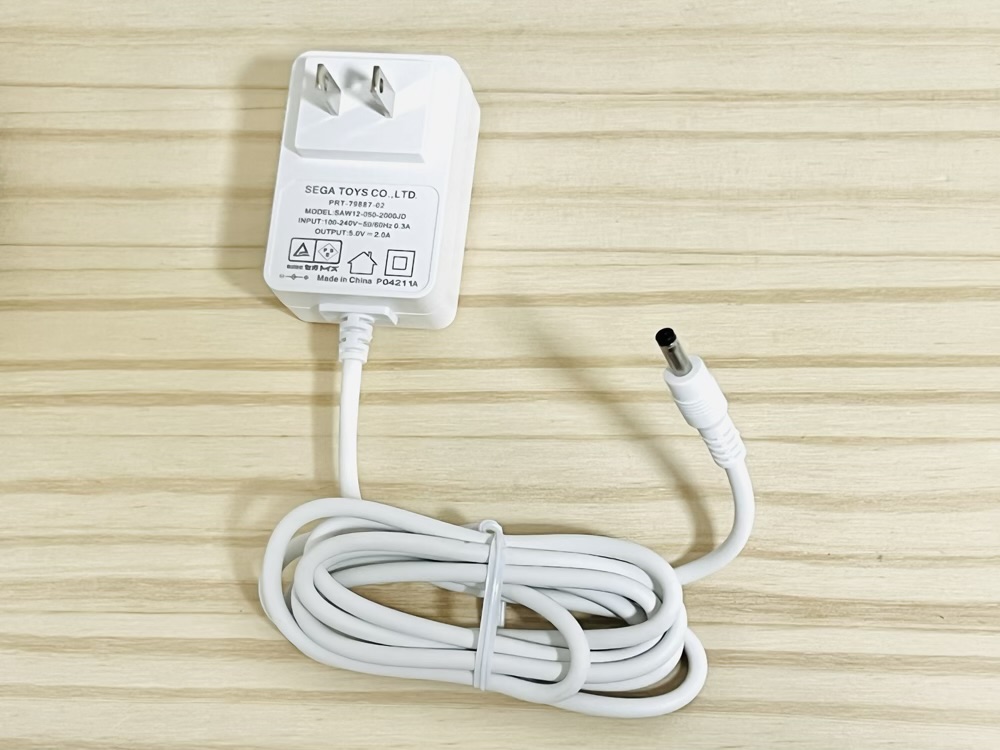 DREAM TV 本体 + リモコン + 電源アダプター DREAM TV 本体 + リモコン