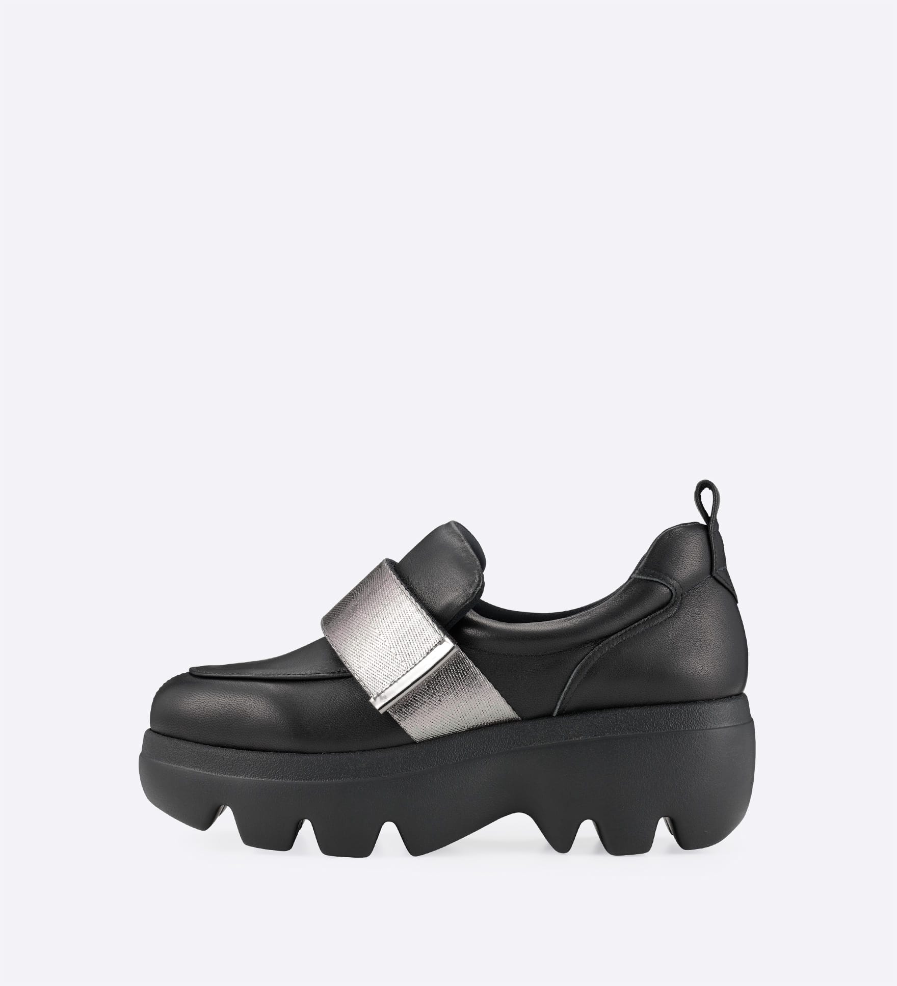 ヒルズアヴェニュー オンラインストア ナイル(22 ブラック): ヒルズ