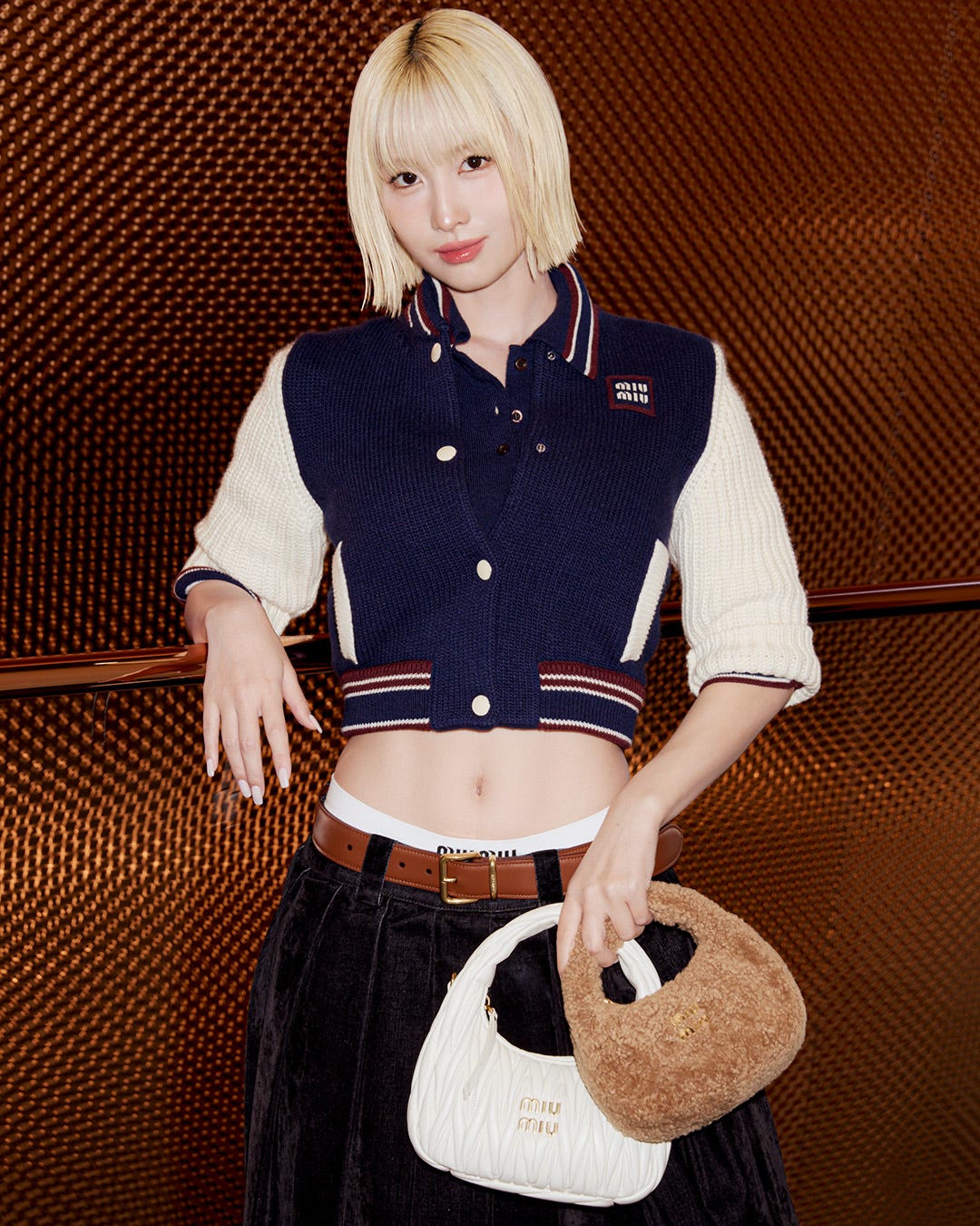 TWICE MOMOがホスト！「ミュウミュウ」が「MIU MIU SELECT by MOMO」を