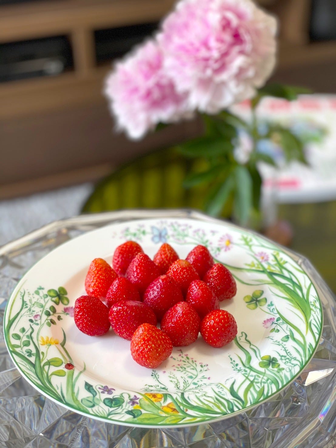 幸田糸布さんのBeauty Everywhere】ディオールの食器で食事の時間を