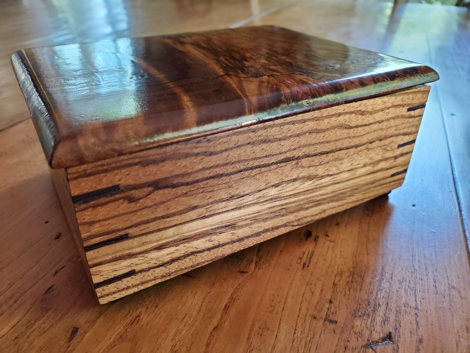 Zebrawood Box with Dyed Spalted Figured Maple Top – HJTWoods