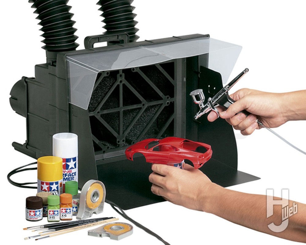 エアブラシ塗装に必要な「塗装ブース」何を選ぶ？ 簡易的なものから