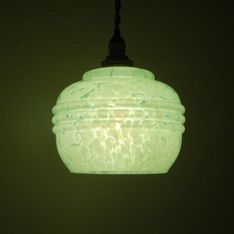 ランプシェード 緑色ストライプガラスディフューザー アンティーク