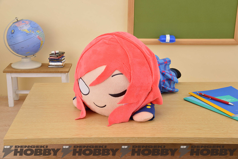 ラブライブ！』寝そべりぬいぐるみ第5弾は真姫！ | 電撃ホビーウェブ