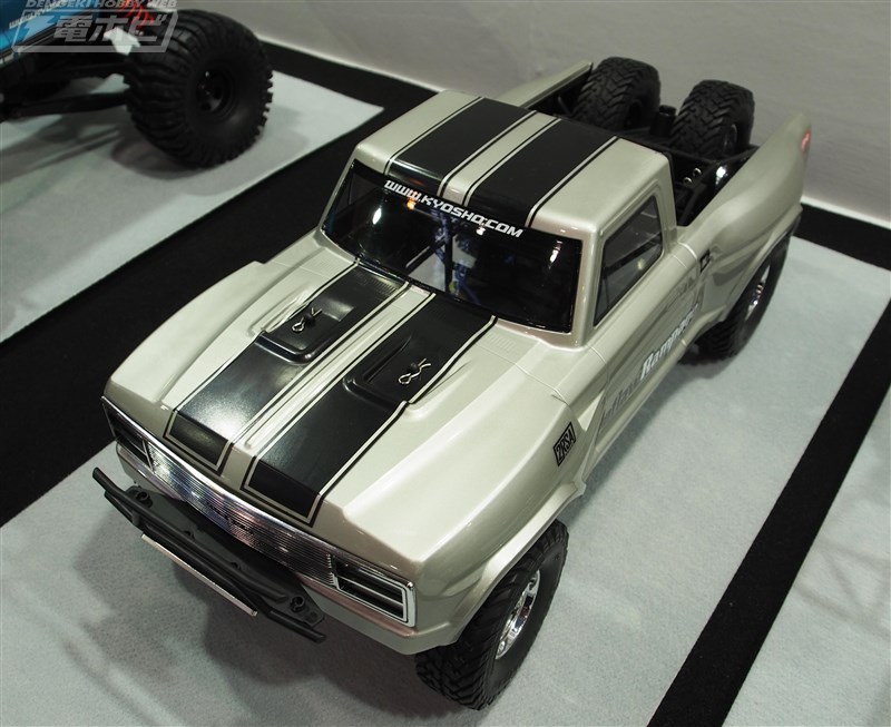 京商1/10スケール15エンジン4WDニトロトラッカー ジャンク品 京商1/10