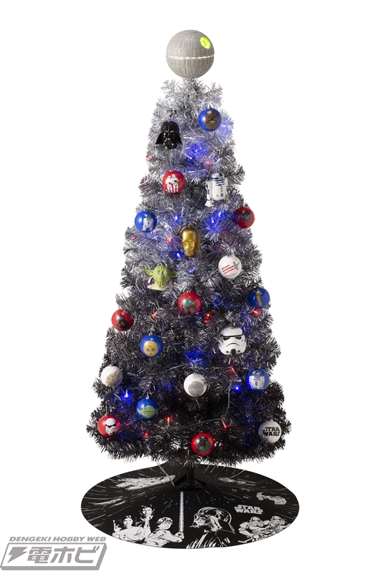 クリスマスツリーの上にデス・スターが!!『スター・ウォーズ』の