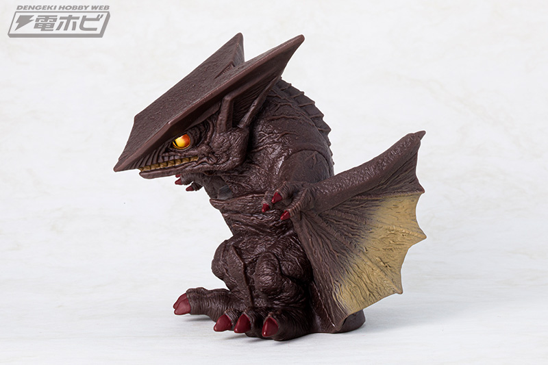 ガメラ 大怪獣空中決戦』から「ガメラ」と「ギャオス」が怪獣