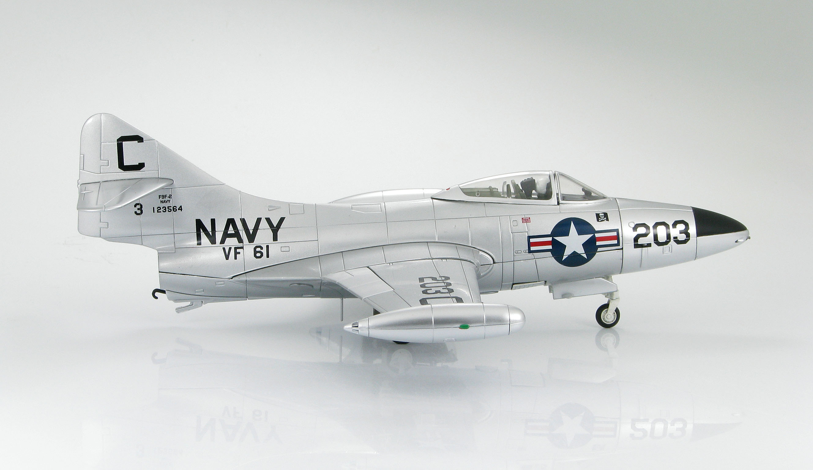 Grumman F9F-2 Panther VF-61 