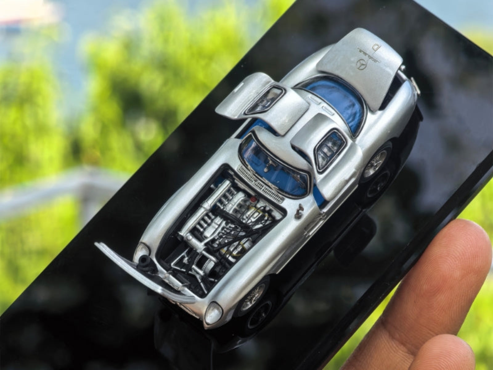 YS Model 1:64 Mercedes-BENZ 300SLR Ulunhot - SIlver – Horizon Diecast