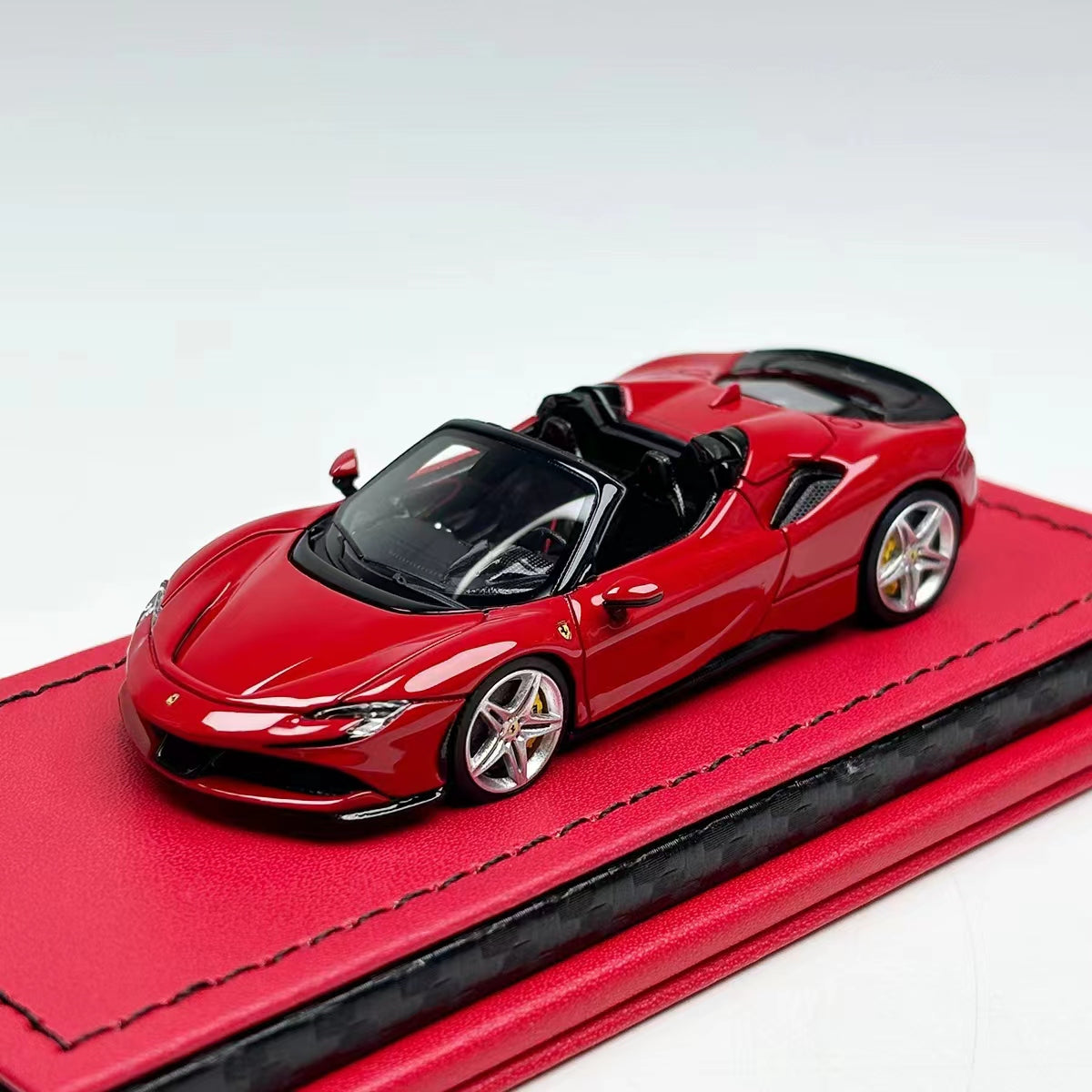 Art Model 1:64 Ferrari SF90 - Red (2 Versions) – Horizon Diecast