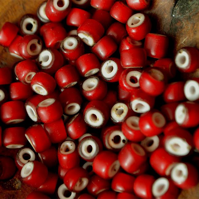 Antique White hearts Beads (アンティーク ホワイトハート ビーズ 血