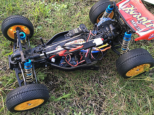 DF-03 アバンテMk2にブラシレスモーターを装備 | Volverebit