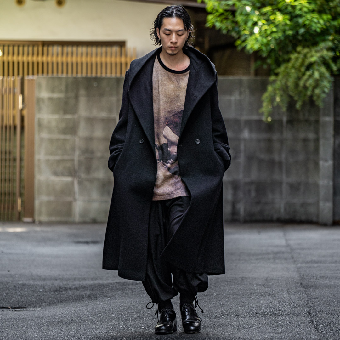 YOHJI YAMAMOTO “もうダメねあたしたち” 刺繍コート | HUES 福岡