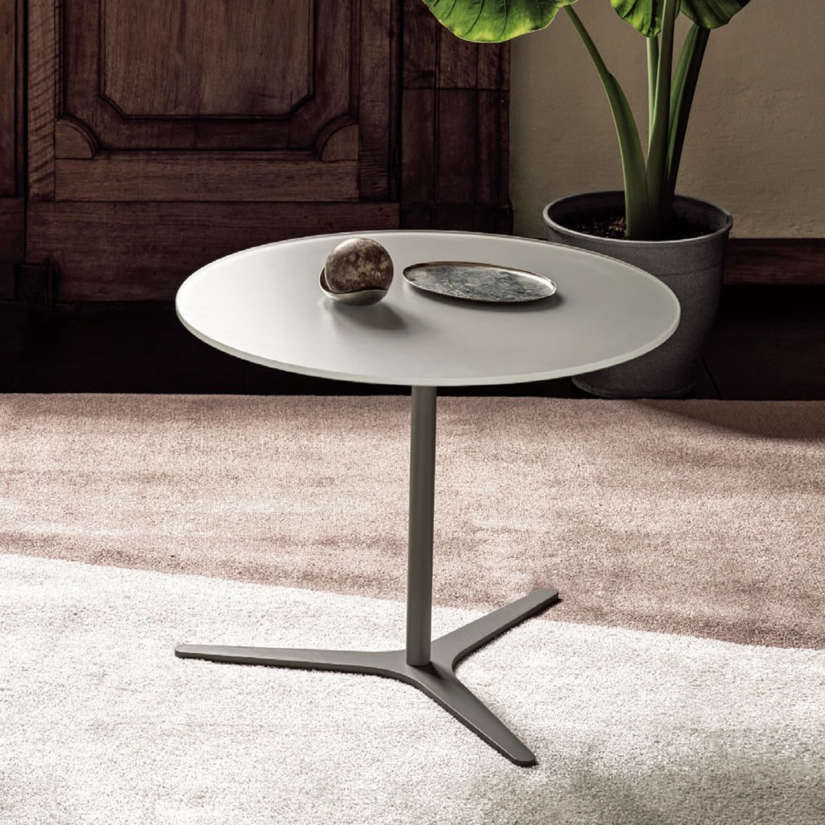 MBT0102｜アビタスタイルのガラステーブル