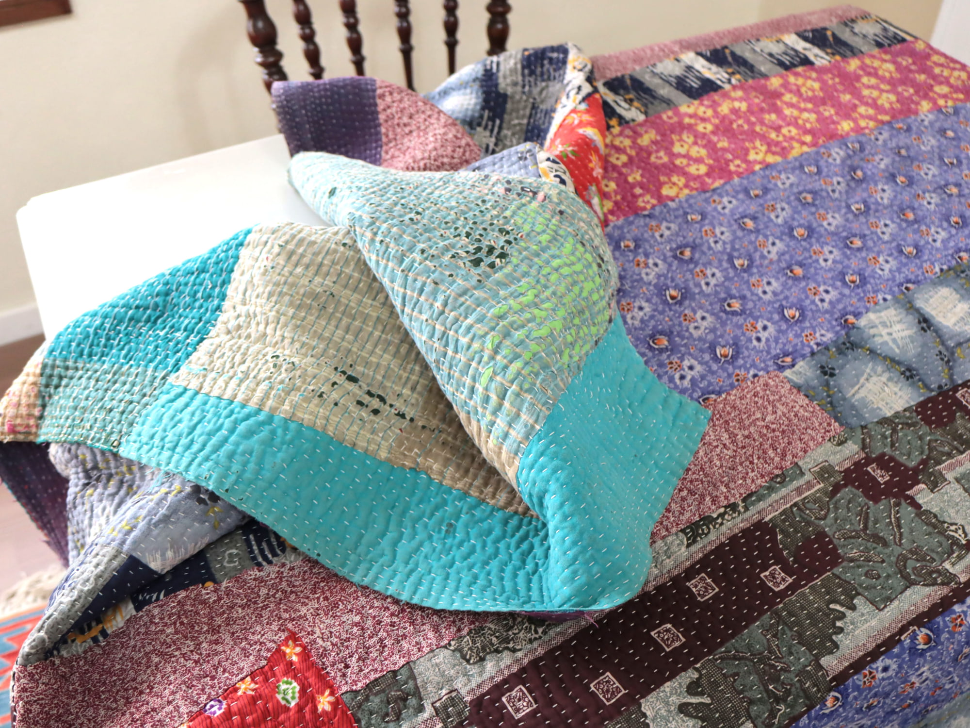 カンタ刺繍 ラリーキルト インドの古布210×152cm パープル系のパッチ