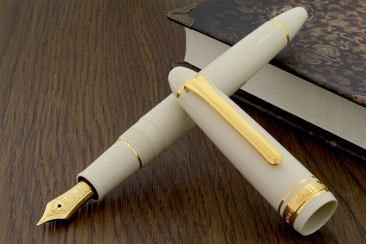 セーラー(SAILOR) 万年筆プロフィットスタンダード アイボリー 万年筆