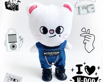 SKzooぬいぐるみ用デニムジャンプスーツ：Stray Kidsファンへのギフト