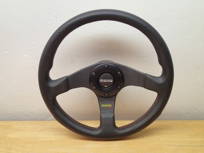 Momo Leather Steering Wheel D32 KBA 70142 Italy with Quick Release
