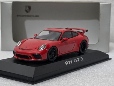 Porsche 911 (991.II) GT3 2017 Guards Red 1:43 Minichamps WAP 020