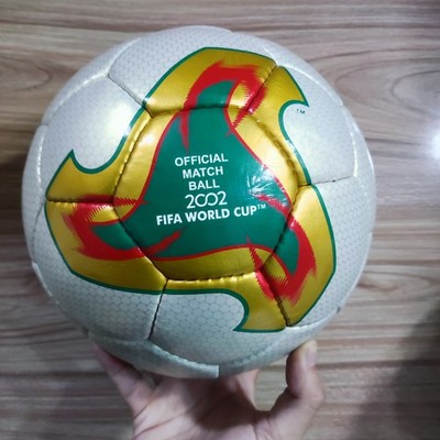 FIFA World Cup 2002 Official Match Ball Adidas Fevernova Football