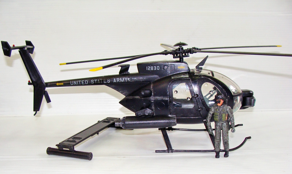 1:18 BBI Elite Force U.S Army Attack MH-6 Little Bird Night