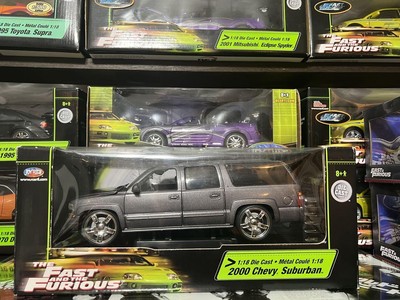 ミニカー 2000 CHEVY SUBERBAN 1/18 JOY RIDE Mini-car JOY RIDE 1/18