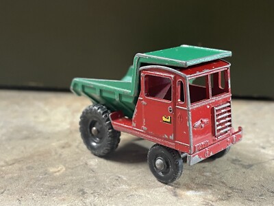 1961 Matchbox Lesney No 2 Muir Hill Dumper Green Red Laing Dump