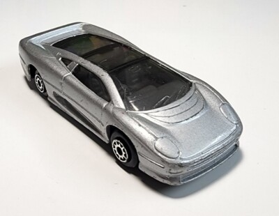 Maisto Silver 1992 Jaguar XJ220 1:64 Diecast/Plastic | eBay