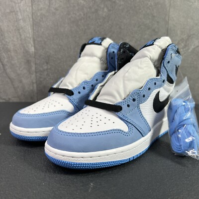 Air Jordan 1 Retro High GS University Blue Size 3.5Y Size 5 Womens