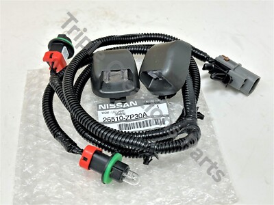 26510ZP30A Genuine Nissan Lamp Assy-Licence Plate 26510-ZP30A OEM