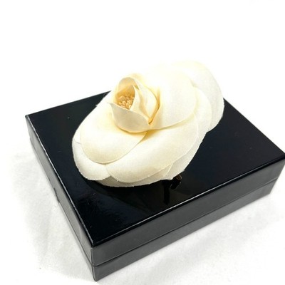 CHANEL Camellia Flower Brooch Corsage Satin Box Beige White
