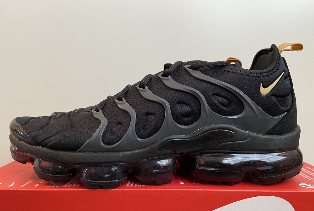 Nike Air Vapormax Plus Black Metallic Gold Anthracite BQ5068-001