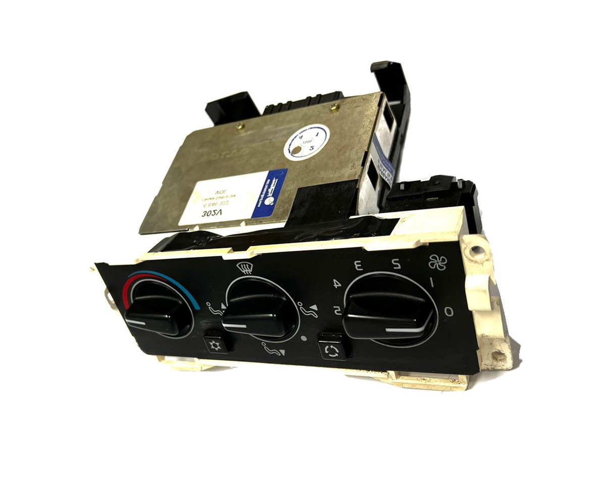 パーツ Volvo 940 A/C ECC Climate Control Unit パーツ Volvo 940 A/C