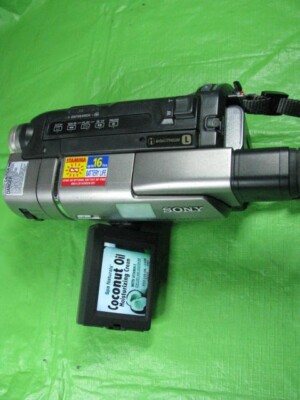Sony CCD-TRV67 Video Hi8 XR Camcorder - Record Transfer Watch 8MM