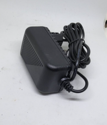 SHENZHEN FUJIA FJ-SW1202000E 12V 2000MA AC-DC SWITCHING ADAPTER