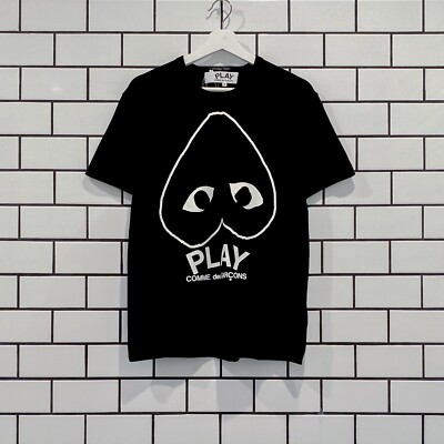 COMME DES GARCONS CDG PLAY INVERTED OUTLINE HEART TEE AZ-T114-051