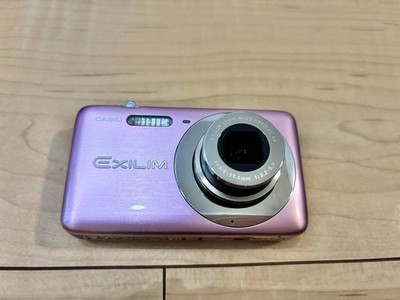 CASIO EXILIM EX-Z800 14.1MP Compact Digital Camera Peach Pink From