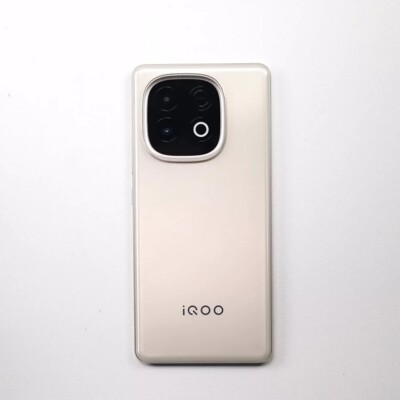 vivo iQOO Z10 Turbo Pro 6.78