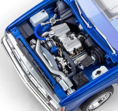 Revell 1991 Chevy S-10 Lowrider Pickup and 1:64 diecast 1:25 scale