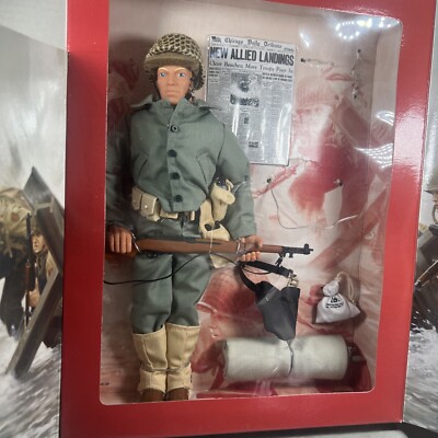 G.I. JOE Classic Collection: WWII D-DAY SALUTE First Infantry
