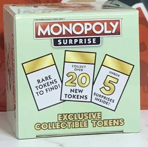 Hasbro Gaming Monopoly 64 Pieces Signature Token Edition Board